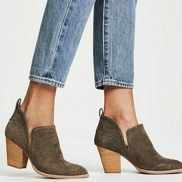 Jeffrey Campbell Rosalee Taupe Snake Embossed Leather Ankle Boots - Picture 13 of 13